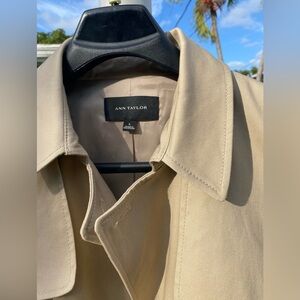 Womens Ann Taylor Beige Jacket